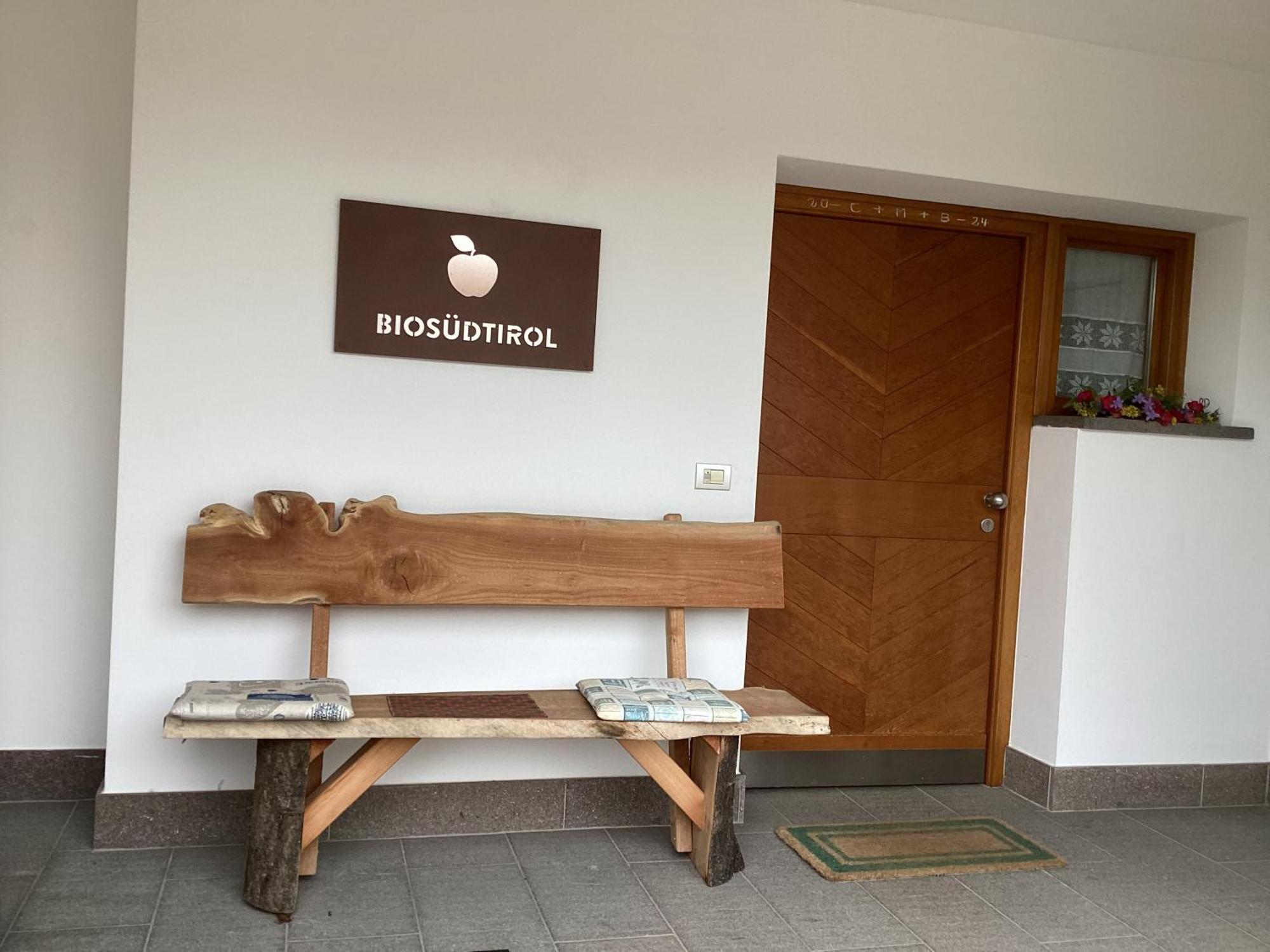 Bed and Breakfast Bbmarlene Больцано Экстерьер фото